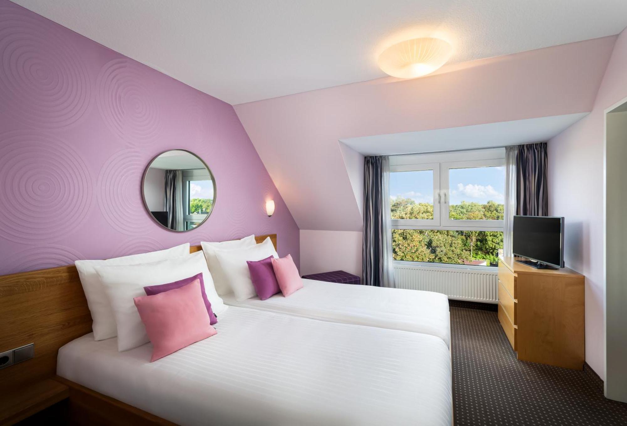 Hotel Uhu Garni Cologne Exterior photo